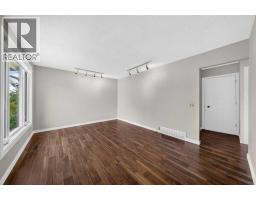 255 Huntridge Way NE - photo 4