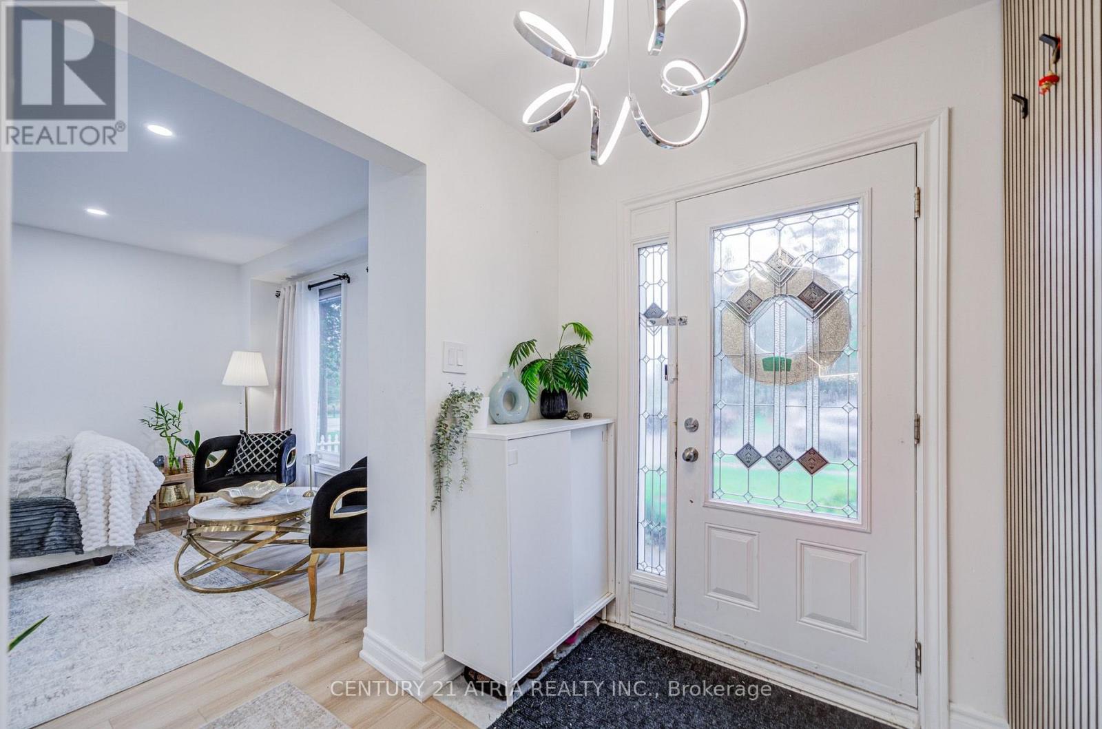 670 ELGIN STREET, Newmarket (Huron Heights-Leslie Valley) — photo 8