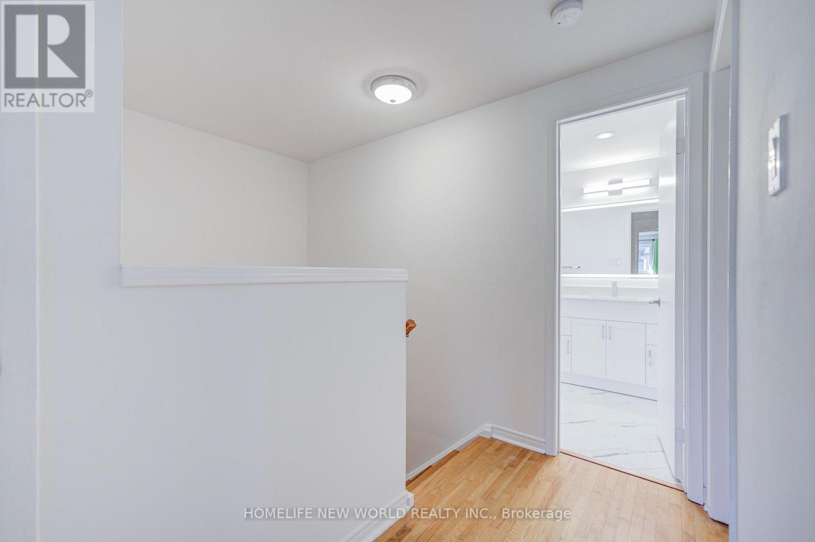 102 MADSEN CRESCENT - 25