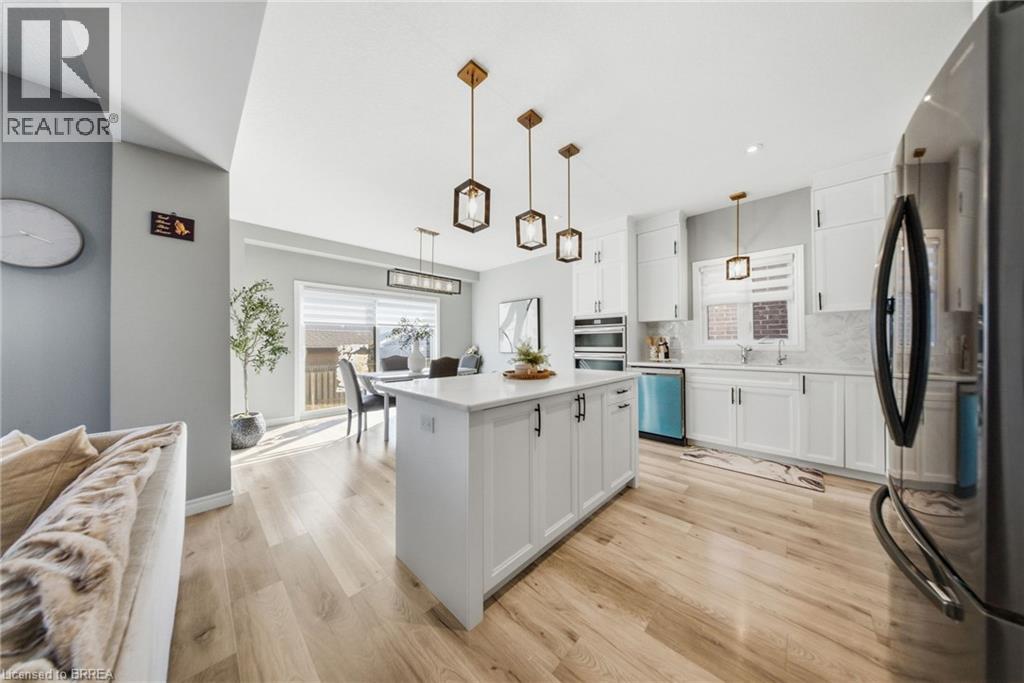 112 HONEY Street - 10