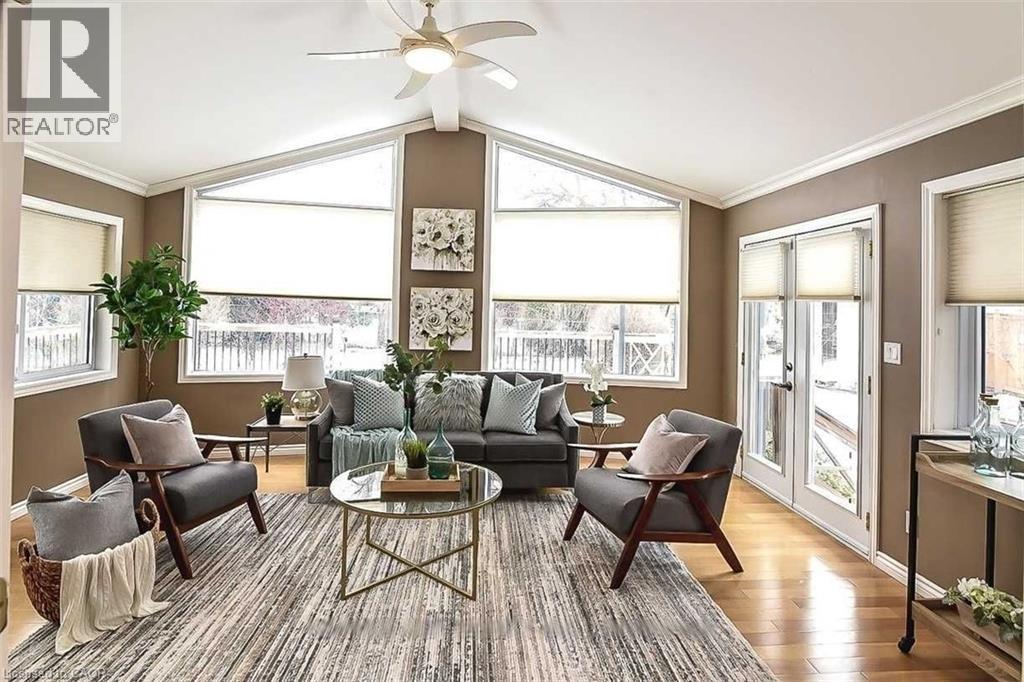 23 Woodsview Avenue — photo 13