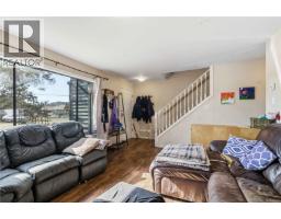 1024 Dunford Ave, Langford, BC V9B2S5 Photo 13