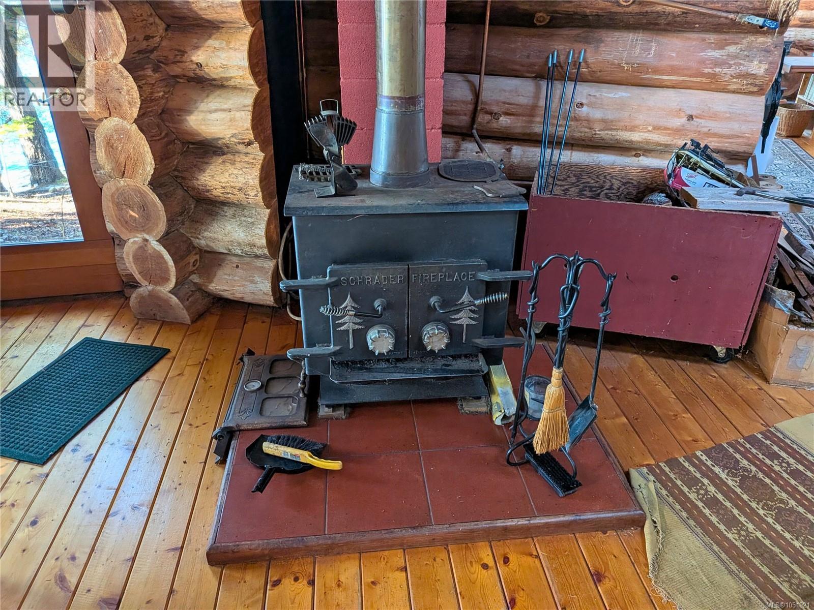 3 Grant Rd - 21