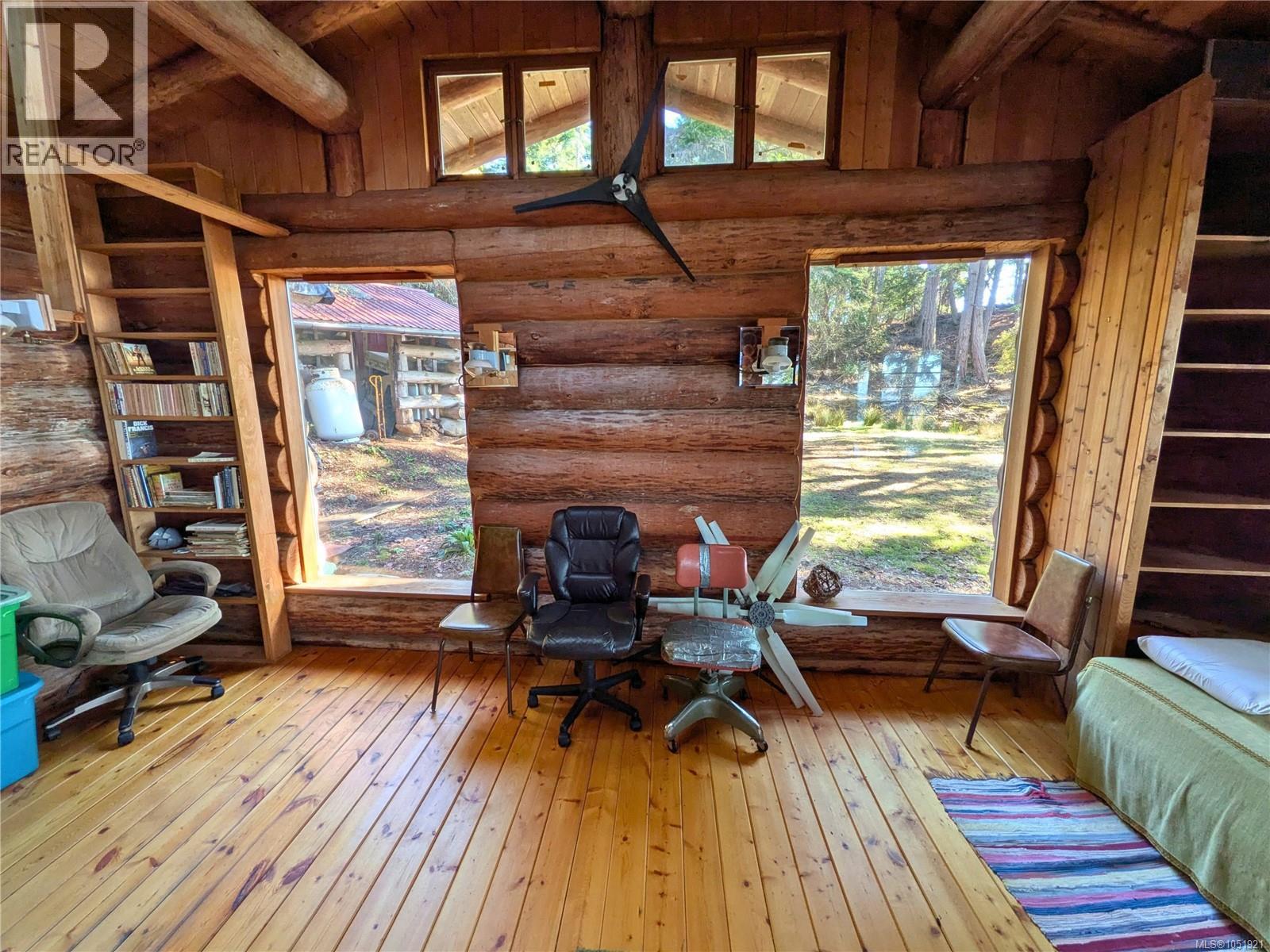 3 Grant Rd - 31