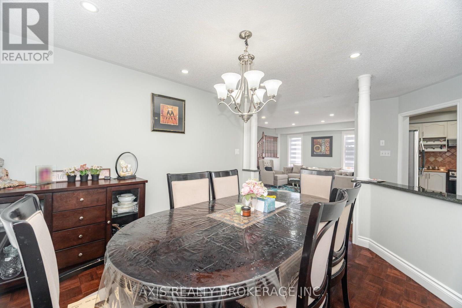 2 QUEEN MARY DRIVE, Brampton (Fletcher's Meadow) — photo 12