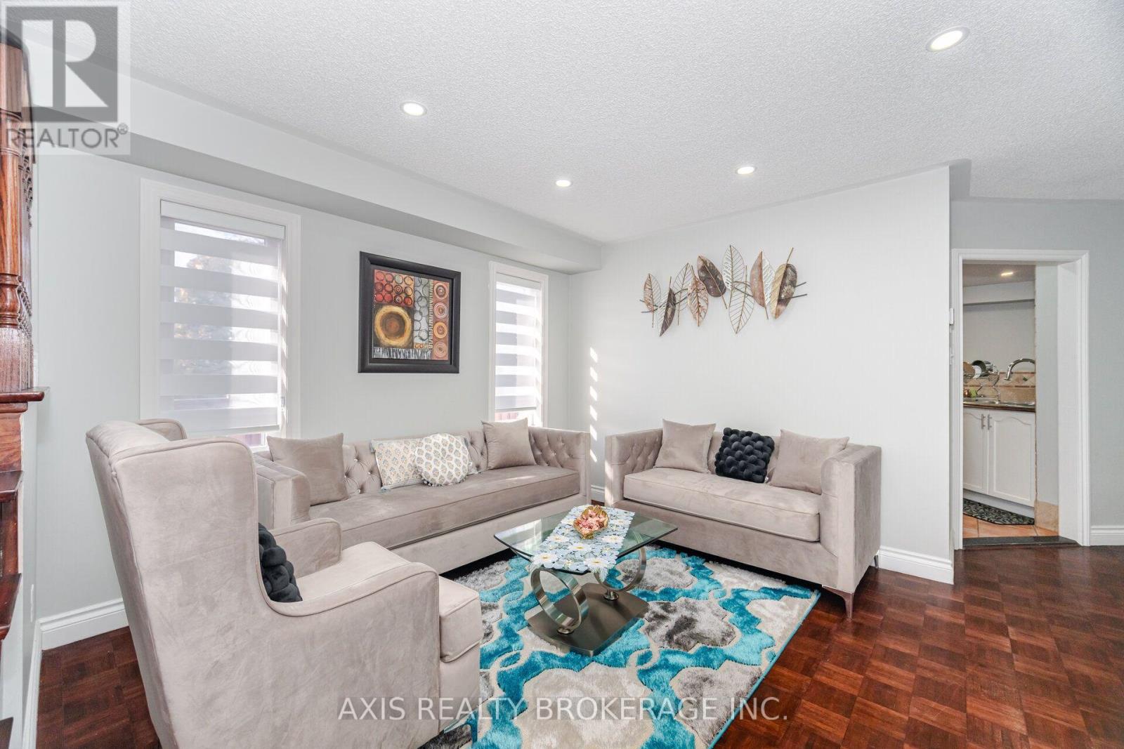 2 QUEEN MARY DRIVE, Brampton (Fletcher's Meadow) — photo 8