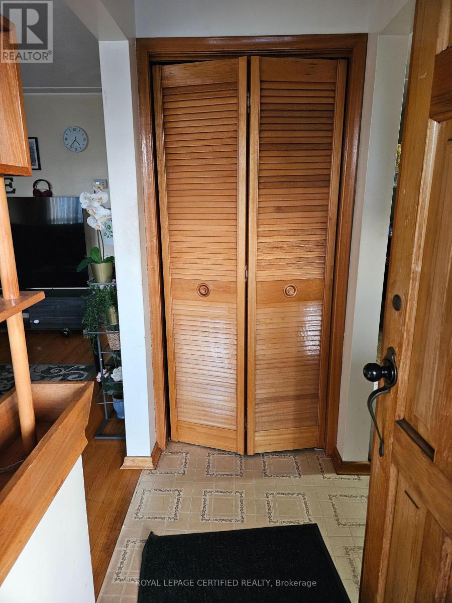197 CRAIGROYSTON ROAD - 13