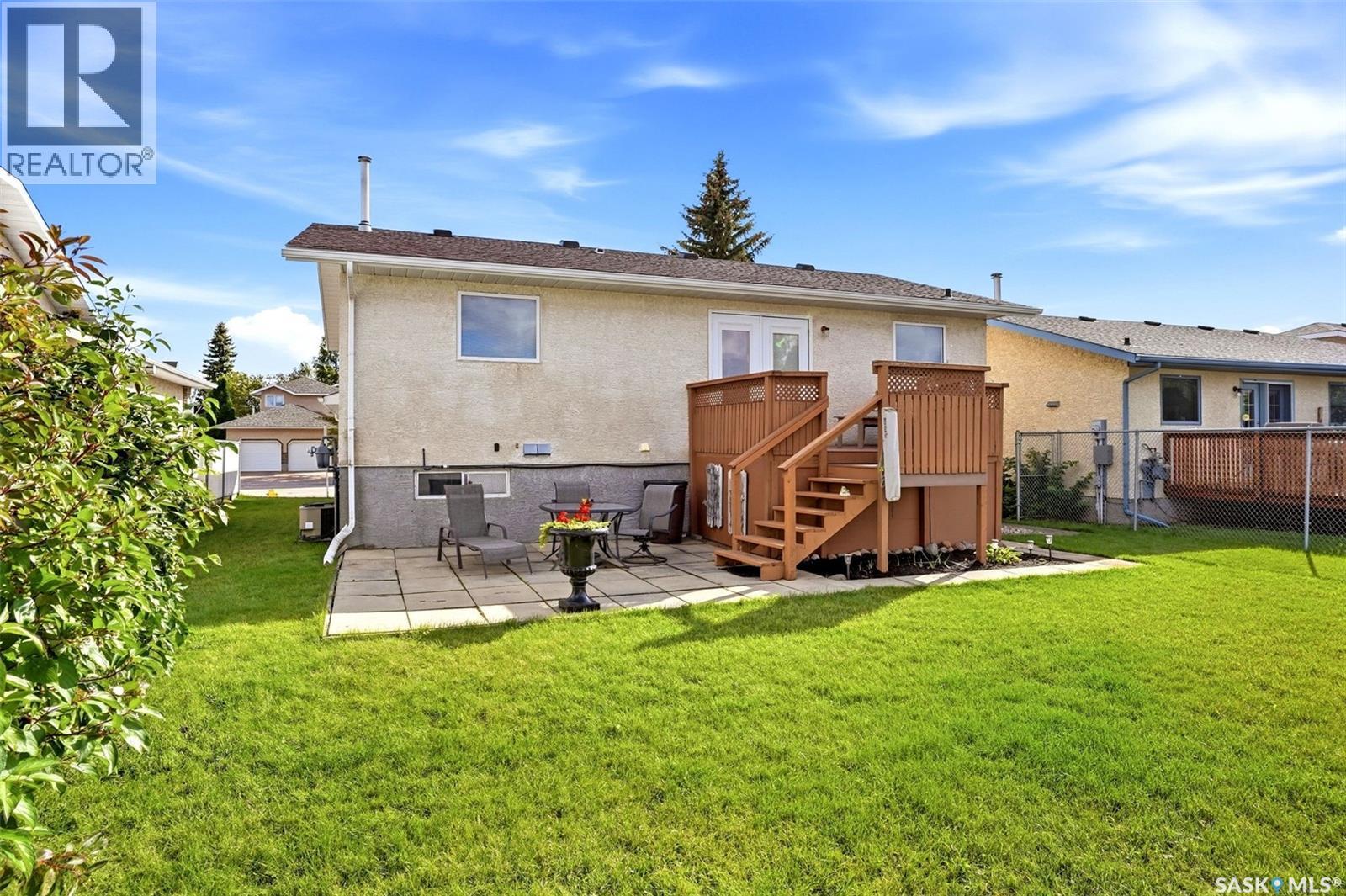 8126 Sherwood DRIVE - 44