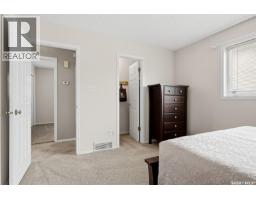 8126 Sherwood Drive, Regina, SK S4Y1J6 Photo 18