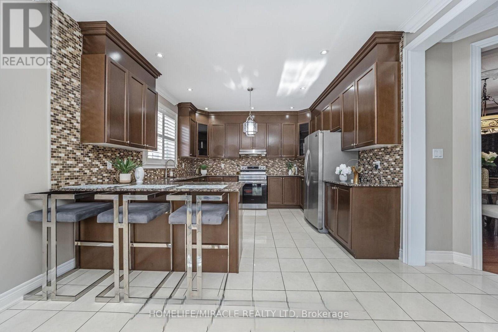 24 Haywood Drive — photo 14