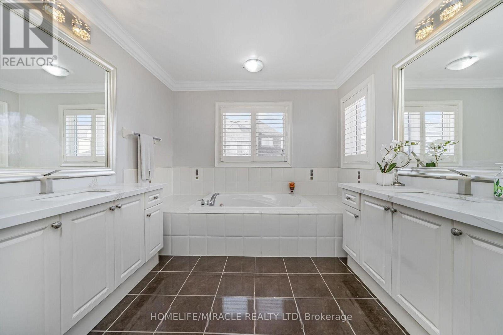 24 HAYWOOD DRIVE - 25