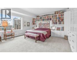 2030, 720 13 Avenue SW - photo 14