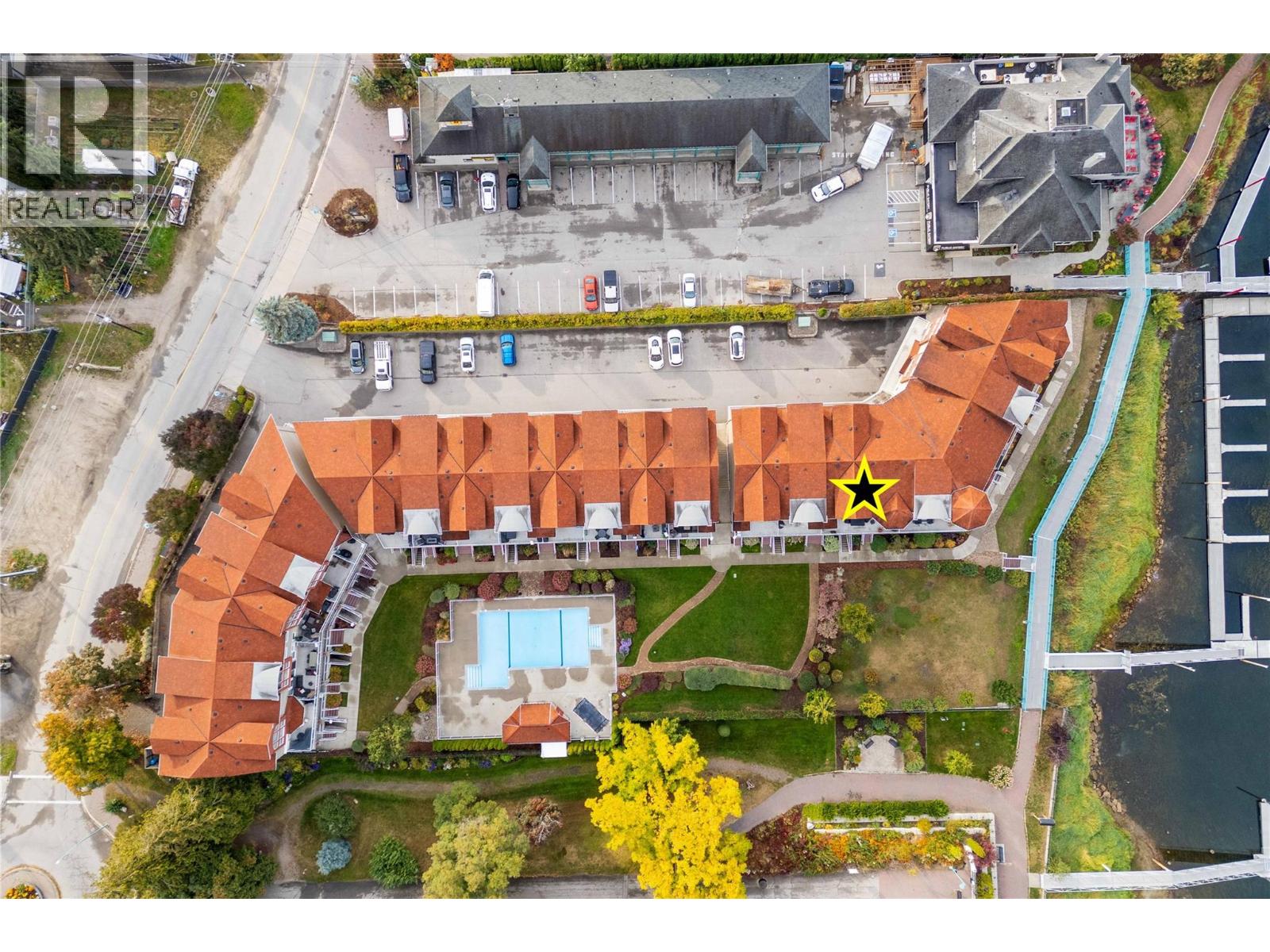 13 1130 Riverside Avenue, Sicamous