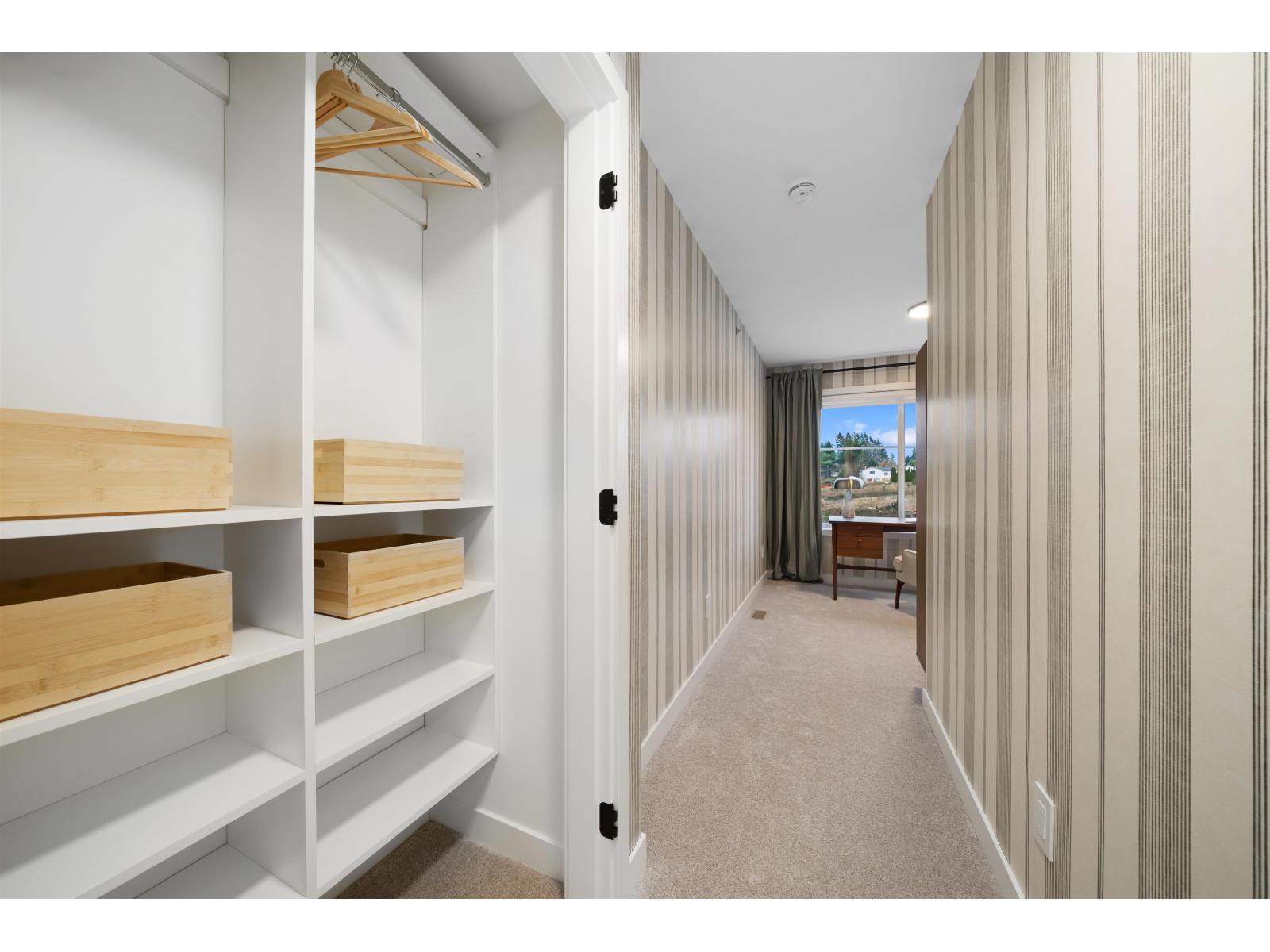13 32929 CHERRY AVENUE, Mission - Image 1