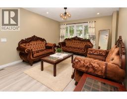 707 Malvern Drive NE - photo 5