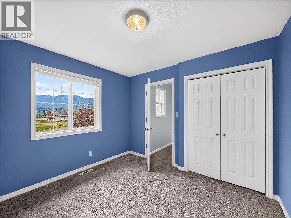 #48 640 Upper Lakeview Road - 27