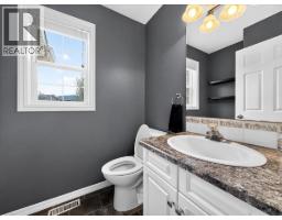 640 Upper Lakeview Road Unit# 48, Invermere, BC V0A1K3 Photo 16