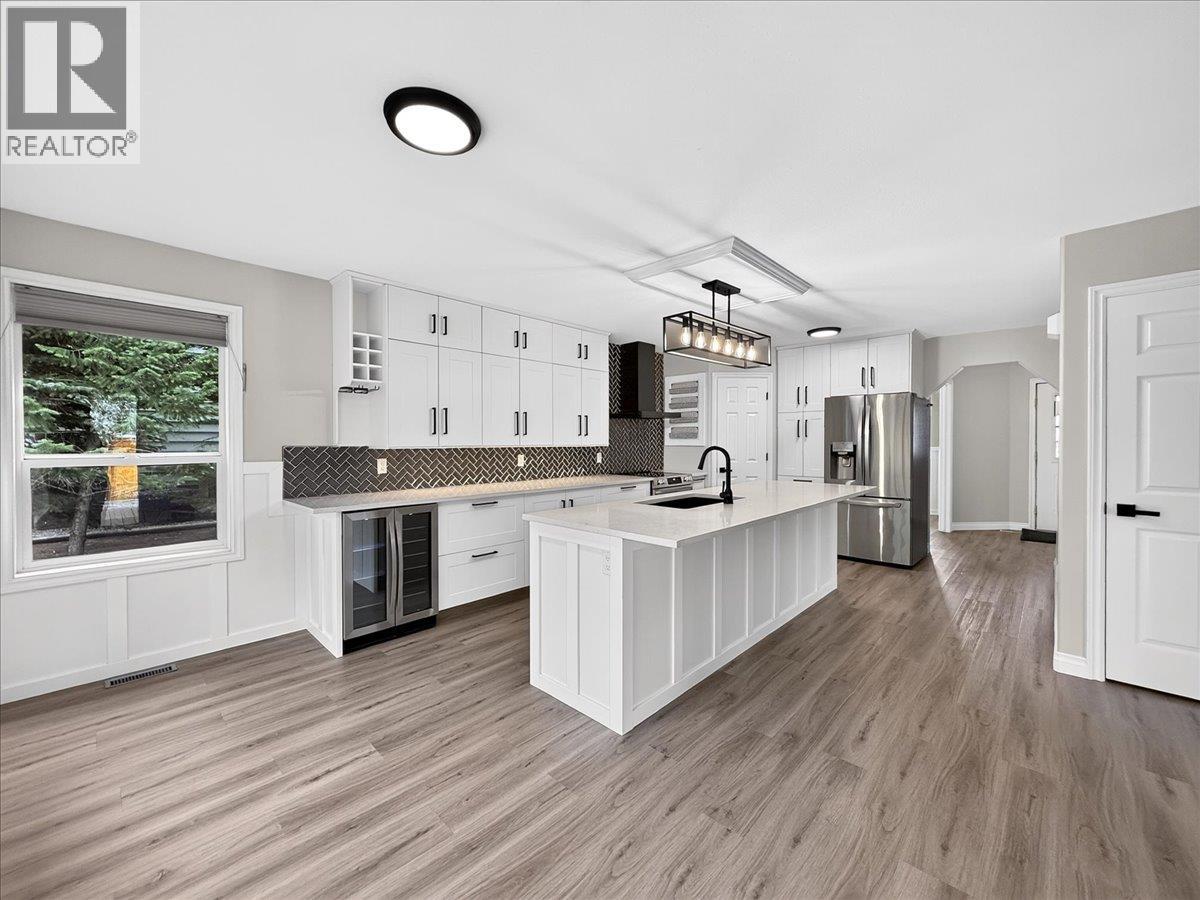 #48 640 Upper Lakeview Road - 10