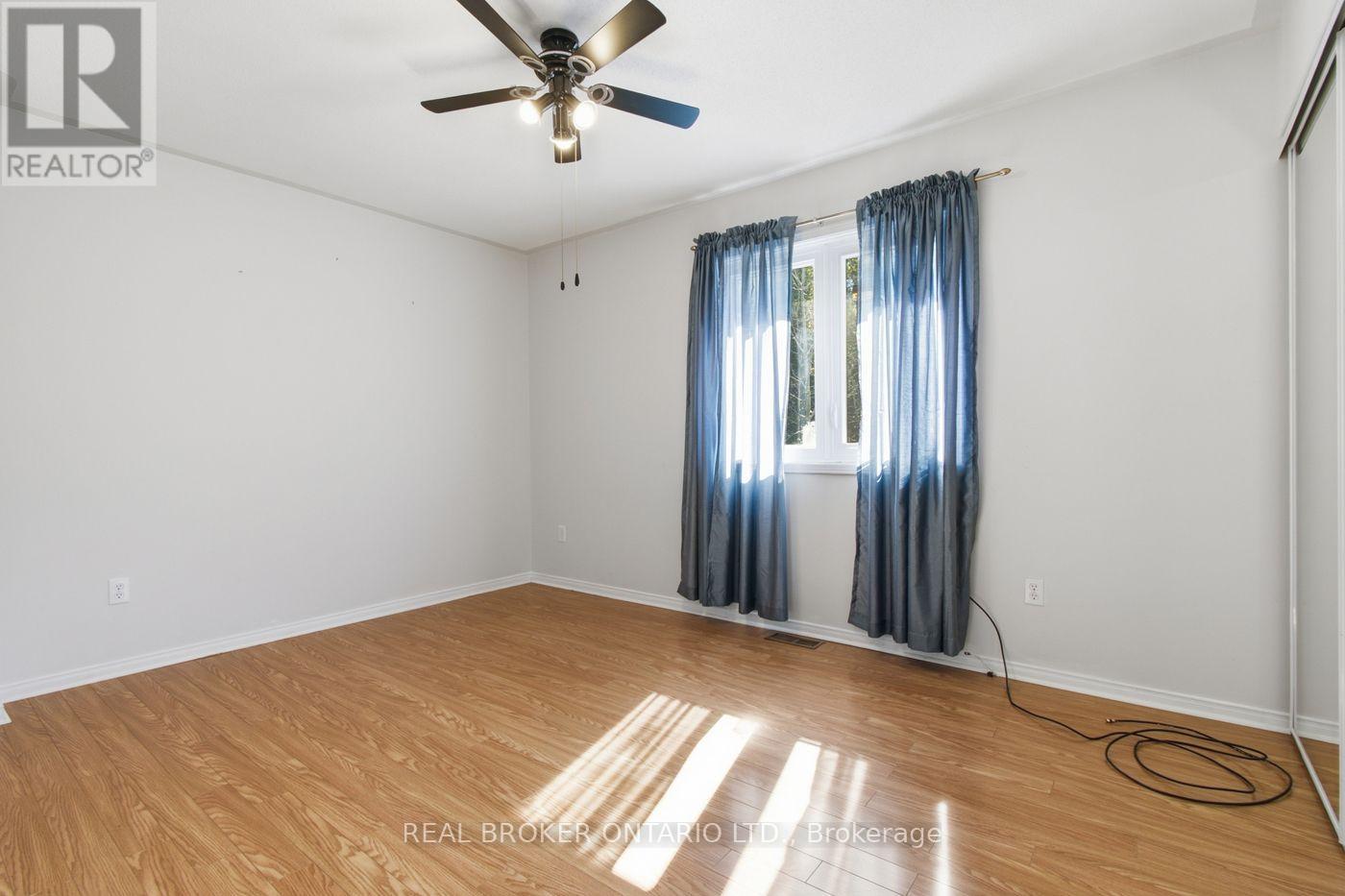 23 MADISON COURT W - 18