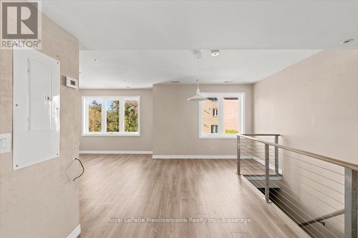 109 - 75 WELDRICK ROAD E, Richmond Hill (Observatory) — photo 9
