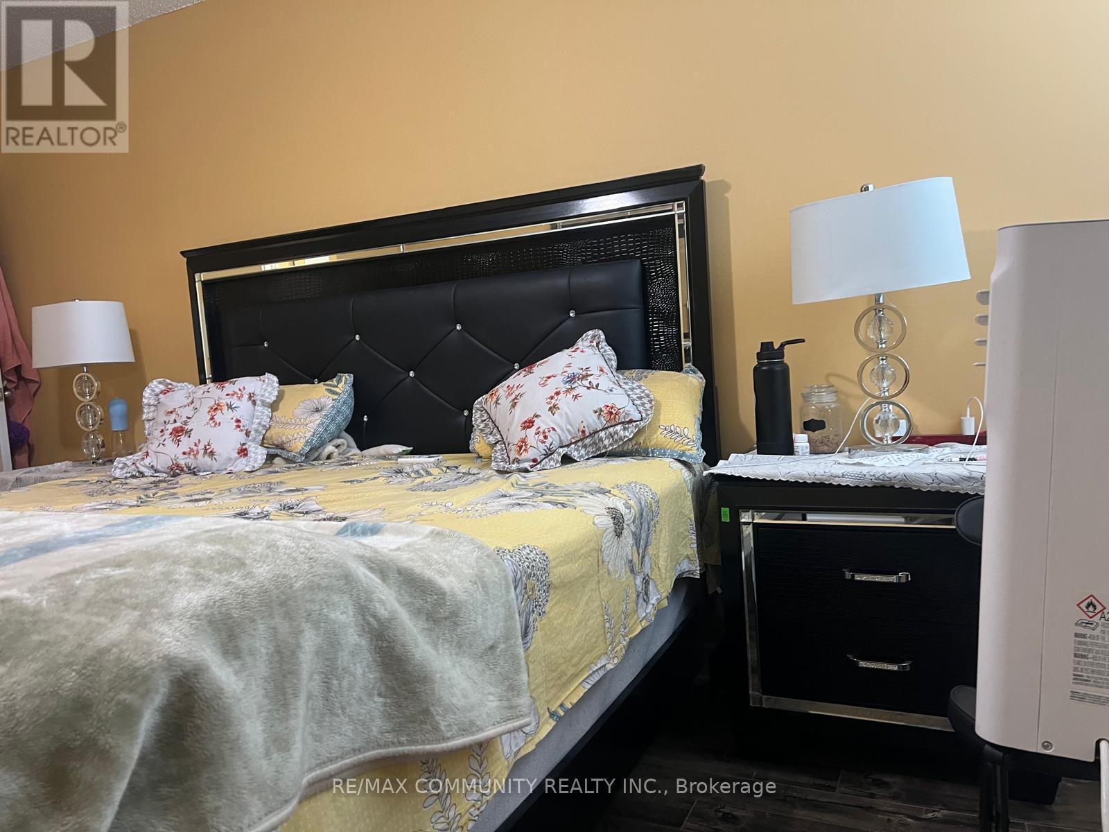 #1008 100 WINGARDEN COURT - 13