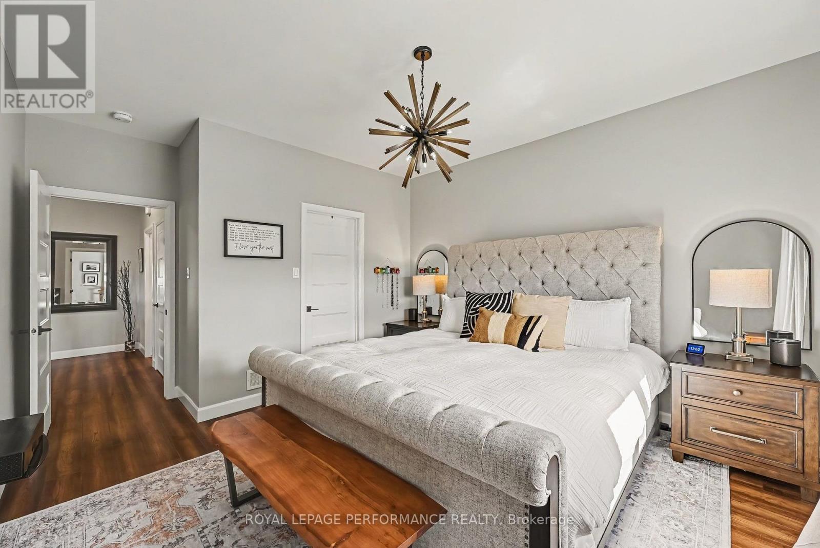 234 BELLWOOD DRIVE - 21