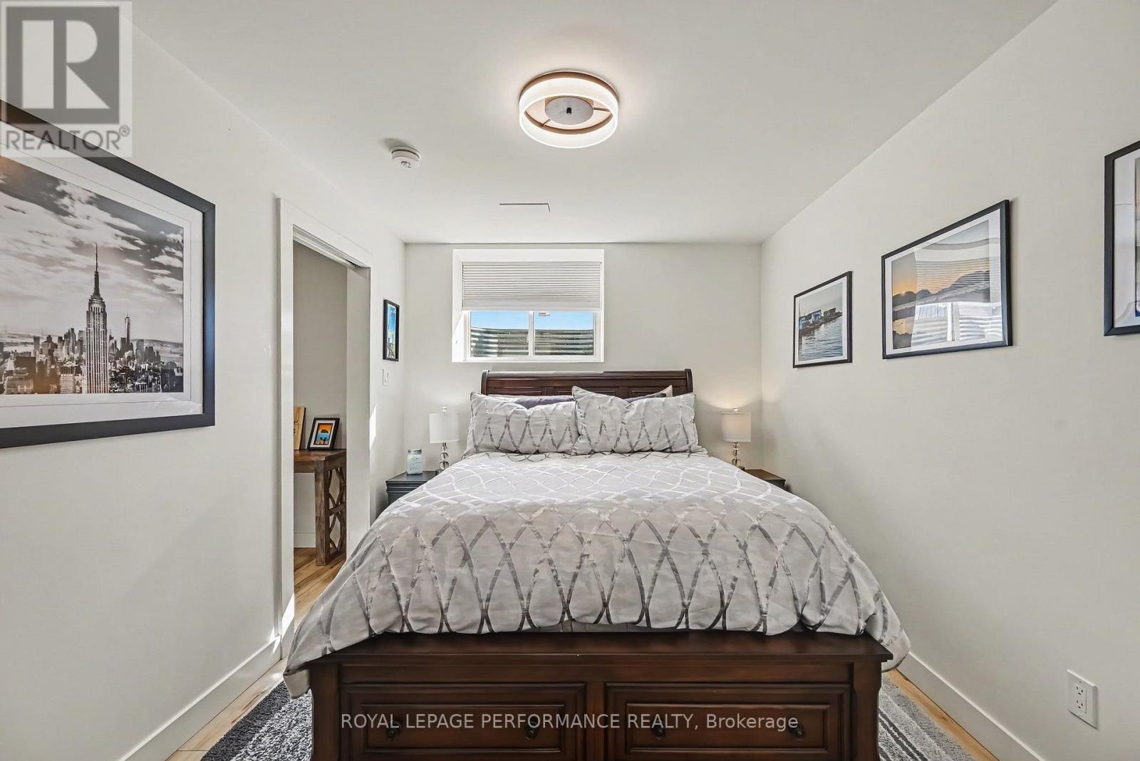 234 BELLWOOD DRIVE - 31