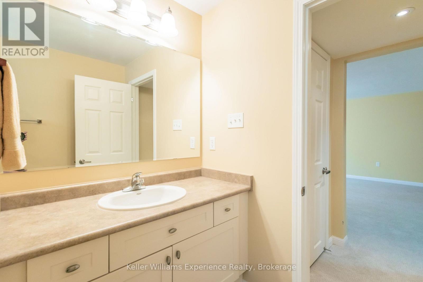 6 PHEASANT RUN - Image 37