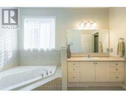 6 Pheasant Run, Bracebridge, ON P1L0A9 Photo 17