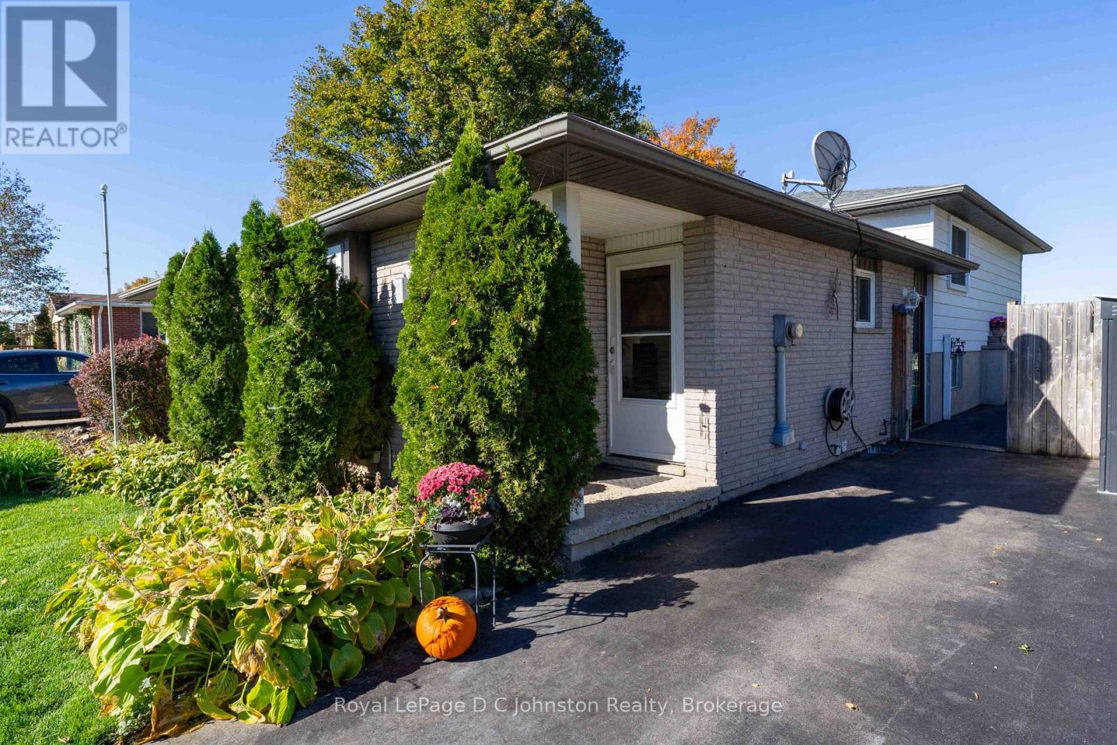 242 BRICKER STREET - 43