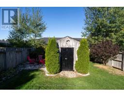 Family room - 242 Bricker Street, Saugeen Shores, ON N0H2C4 Photo 10