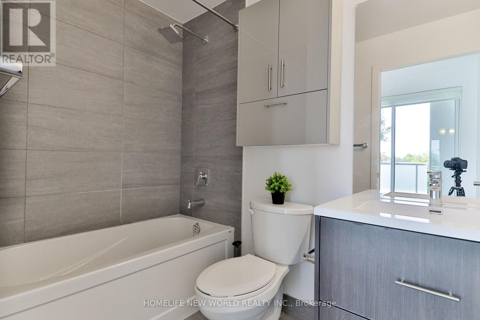 215- 188 Fairview Mall Drive, Toronto, ON photo 7