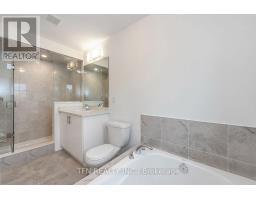 Bathroom - 389 Starlight Avenue, Woolwich, ON N0B1M0 Photo 9