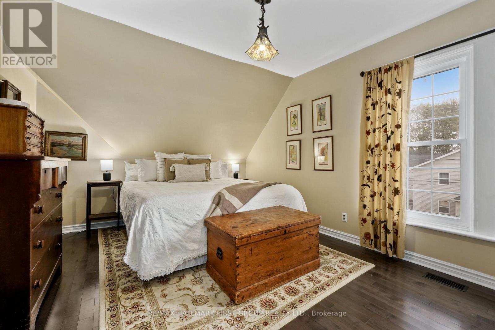 44 JAMES STREET W - 28