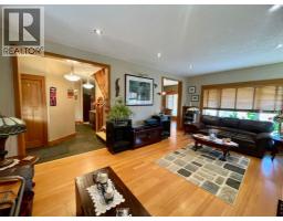 Laundry room - 4112 15 Avenue, Edson, AB T7E0A5 Photo 15