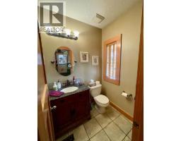 3pc Bathroom - 4112 15 Avenue, Edson, AB T7E0A5 Photo 12