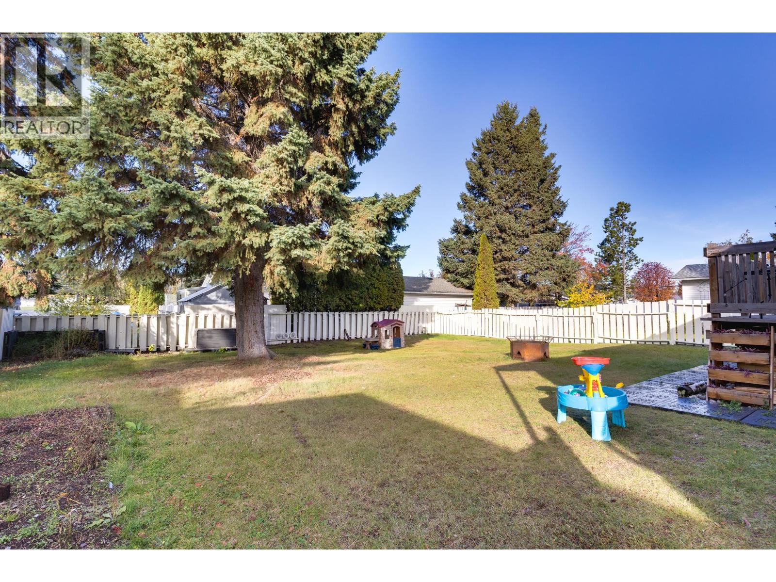 Photo 31 of 34 — 195 PORTAGE STREET · Prince George, BC
