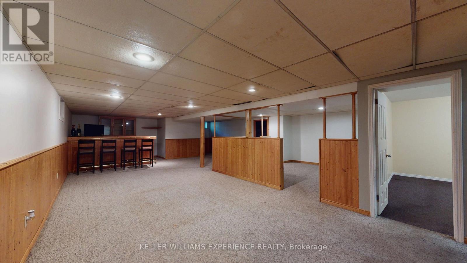 135 CATHERINE STREET W - 14