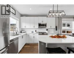 86 Hillcrest Close Sw, Airdrie, AB T4B4T9 Photo 17