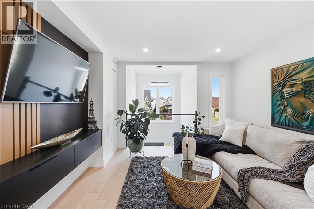14 BERGENSTEIN Crescent - Image 36