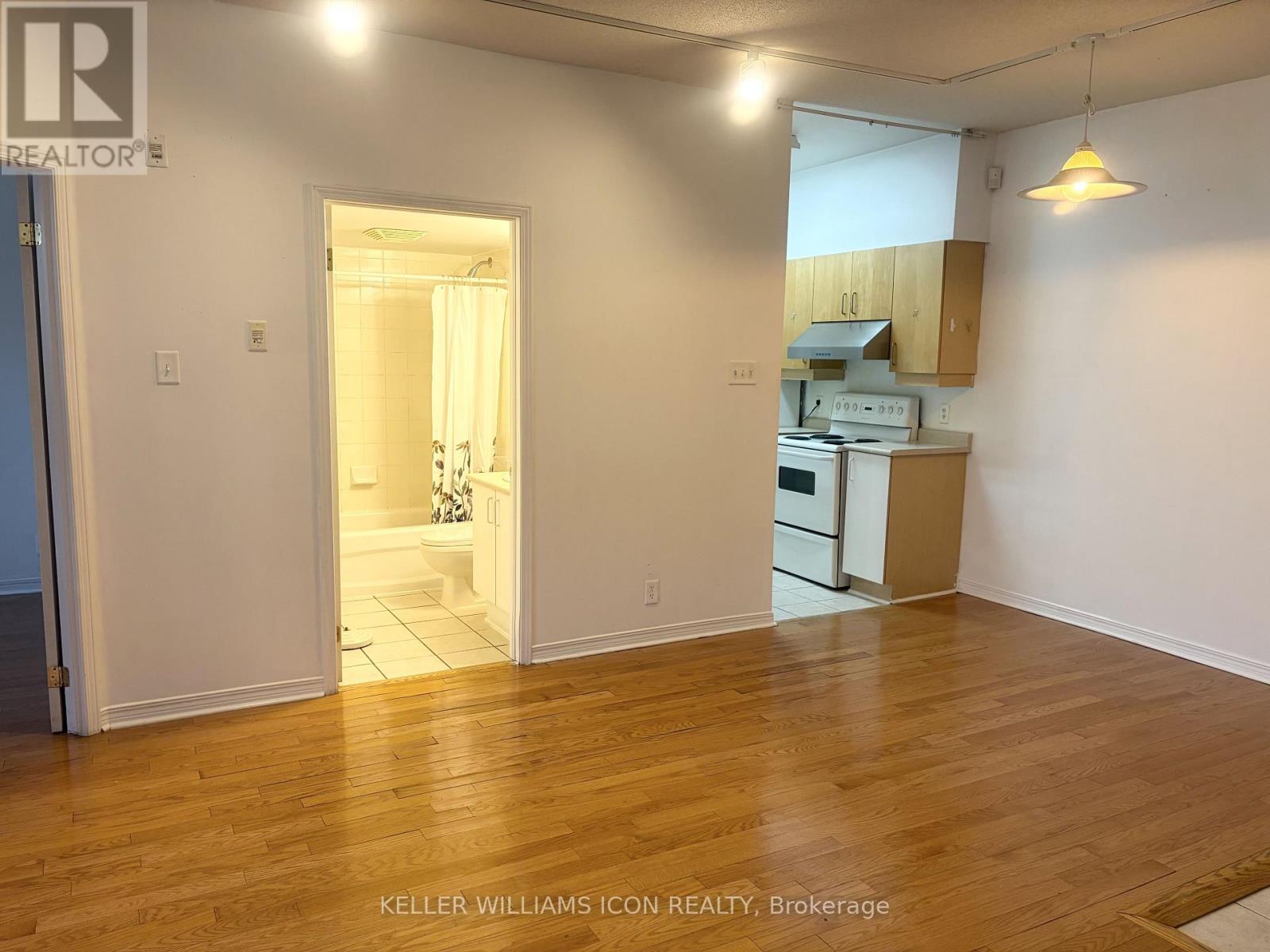 105 - 429 SOMERSET STREET W, Ottawa — photo 6