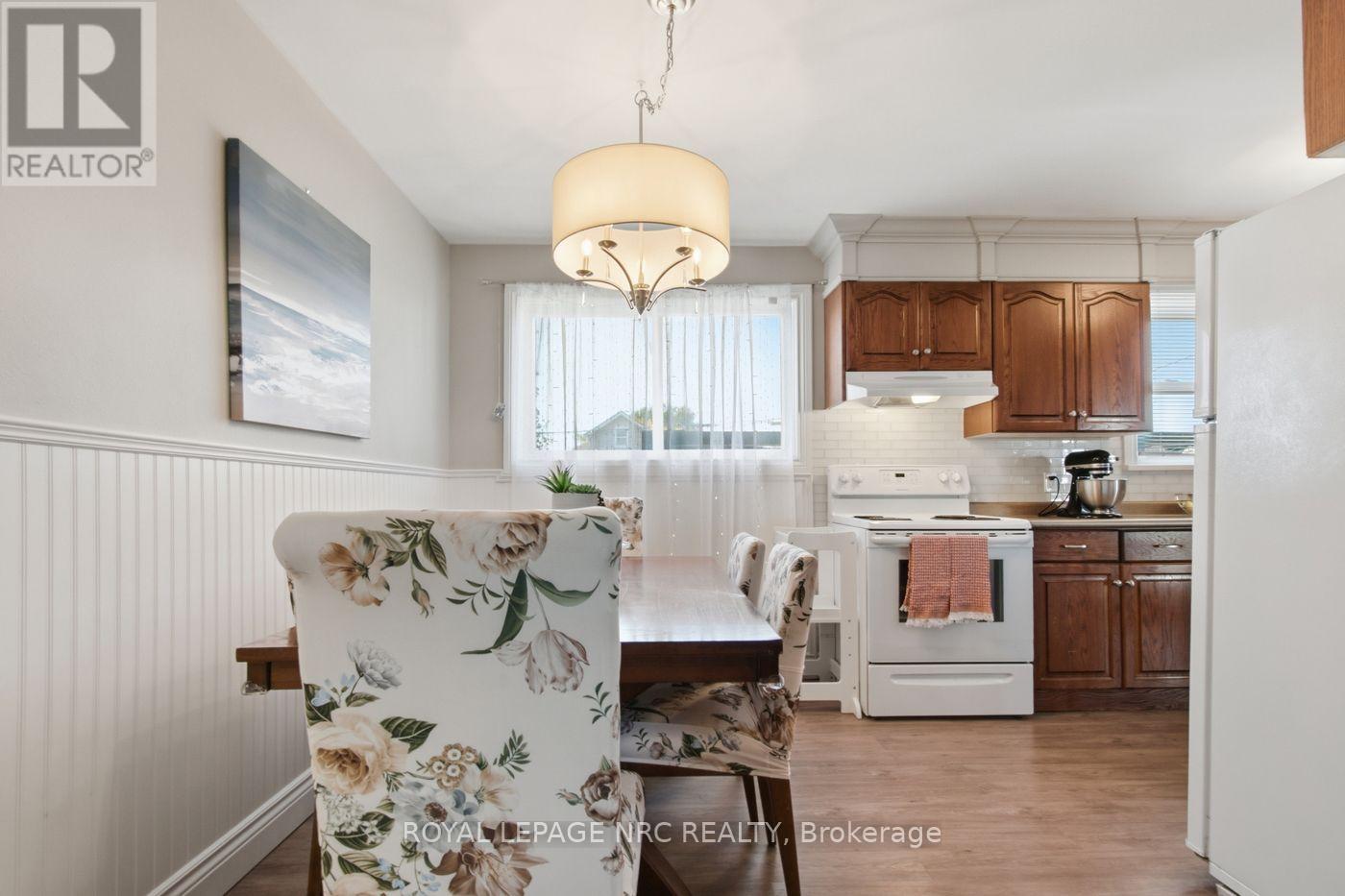 113 LYONS AVENUE, Welland (Lincoln/Crowland) — photo 11