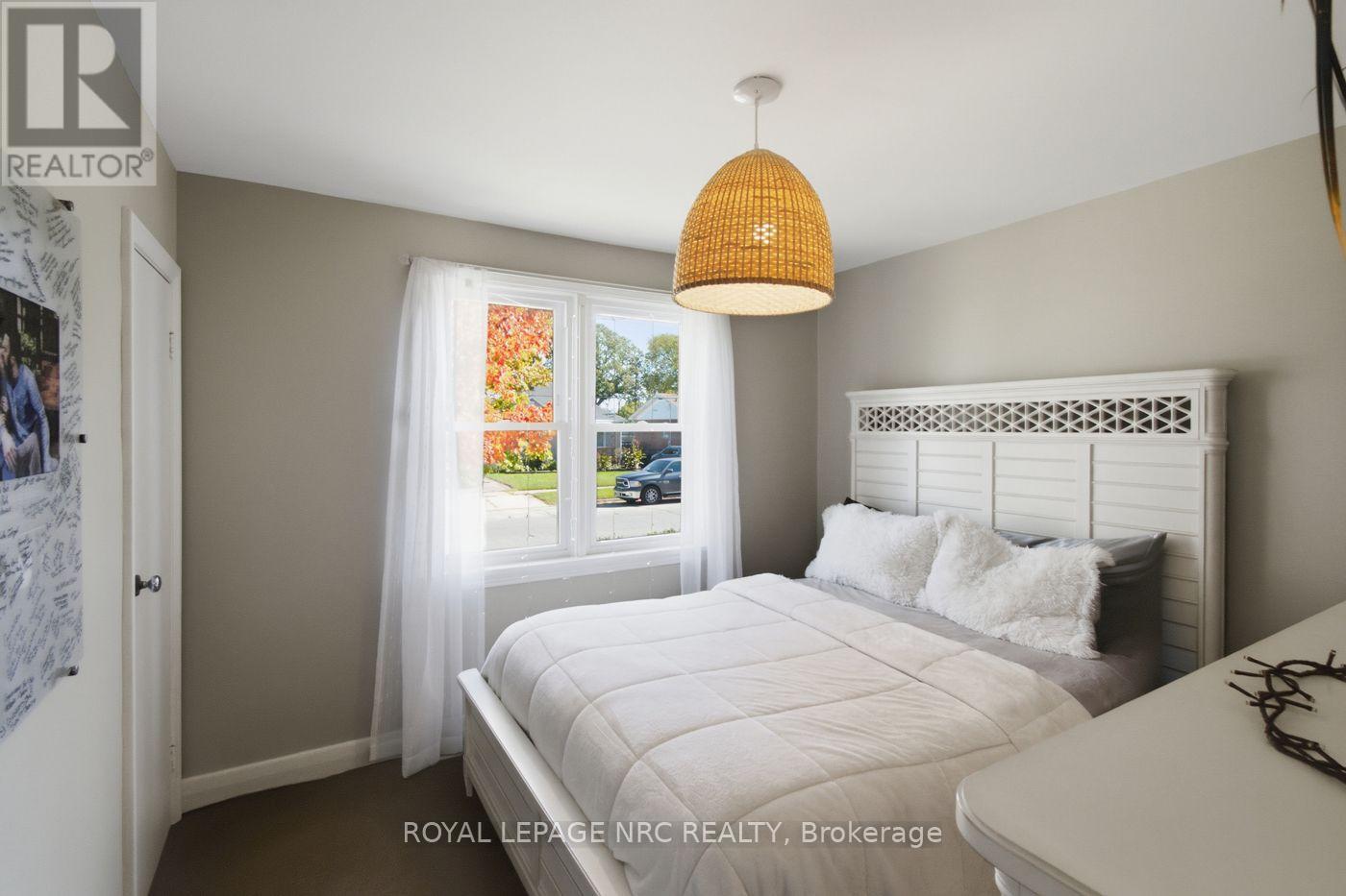 113 Lyons Avenue — photo 22