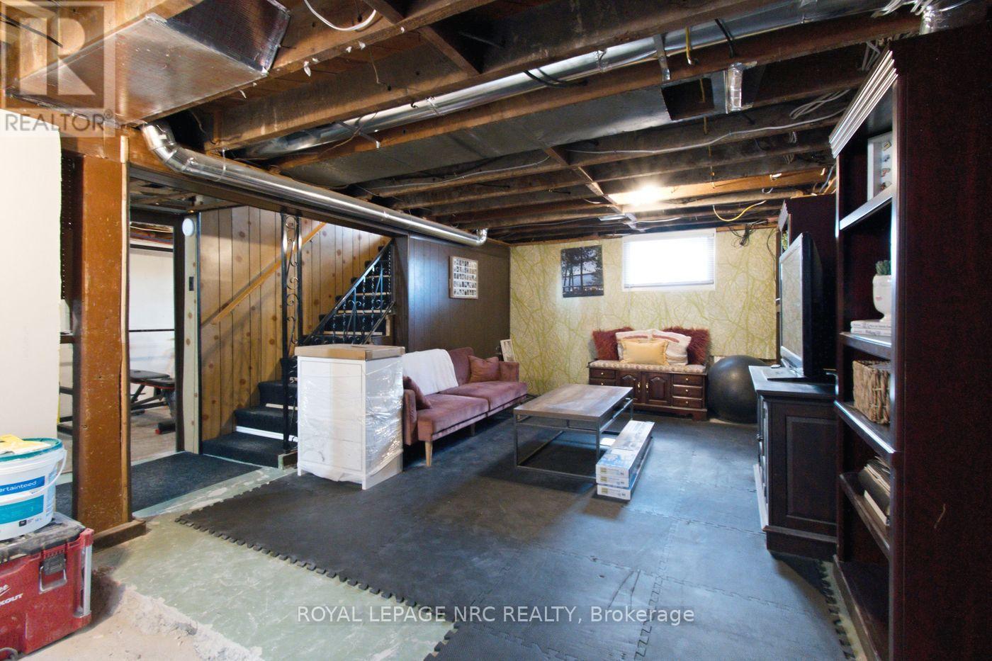 113 Lyons Avenue — photo 32