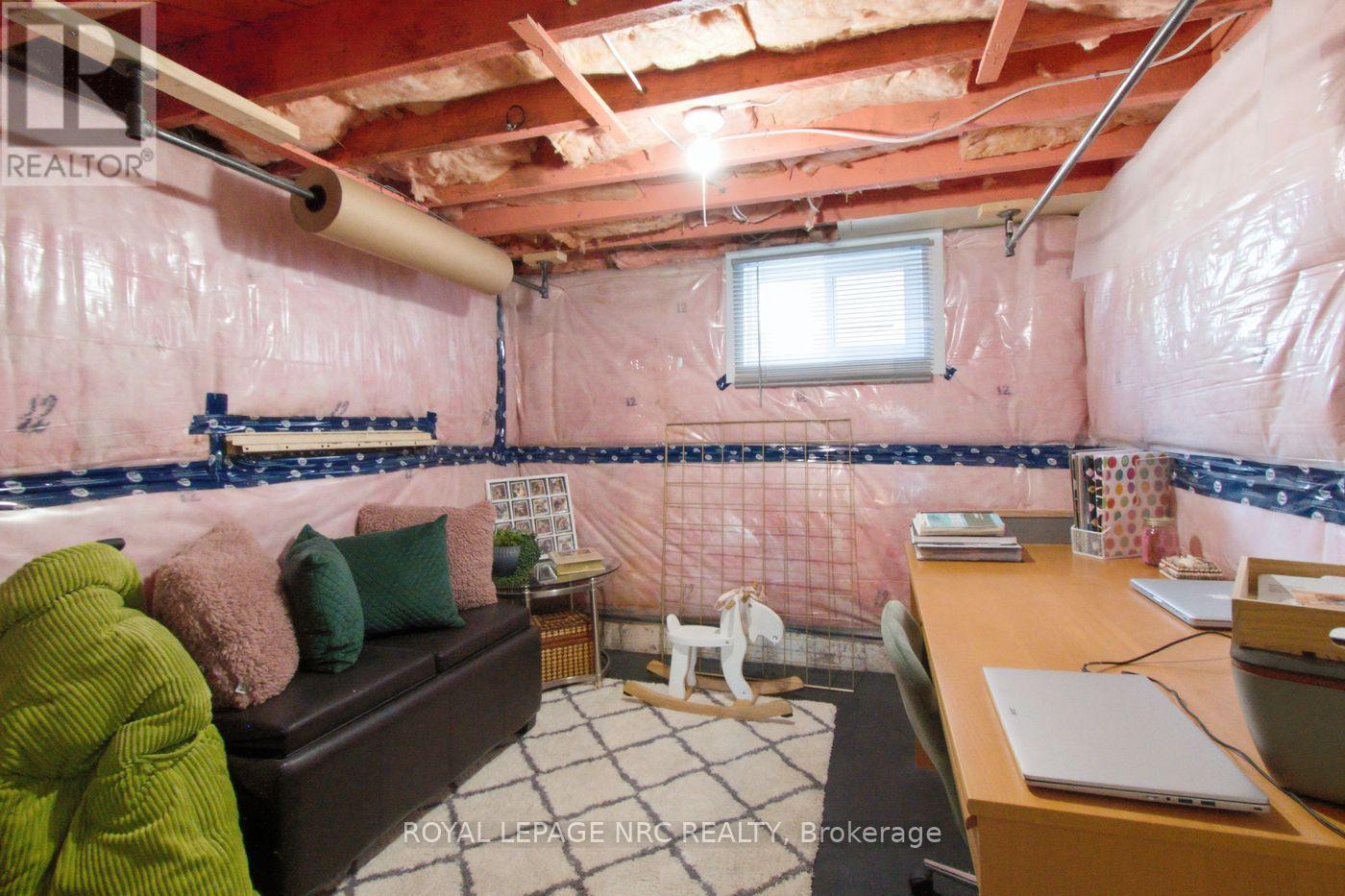 113 Lyons Avenue — photo 37