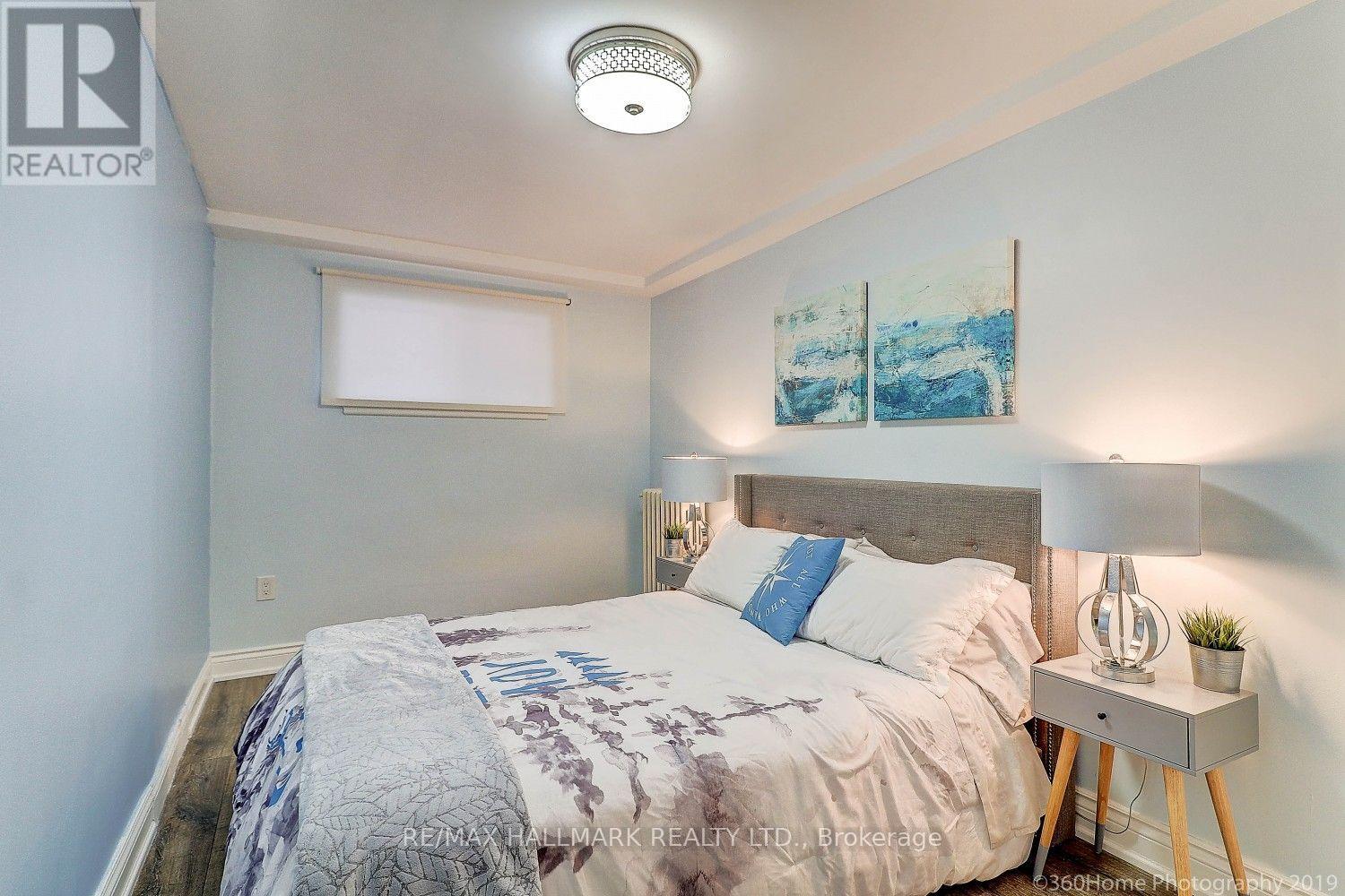 3 Cosburn Avenue — photo 18