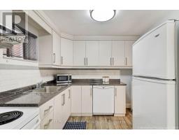 3 Cosburn Avenue, Toronto, ON M4K2E6 Photo 10
