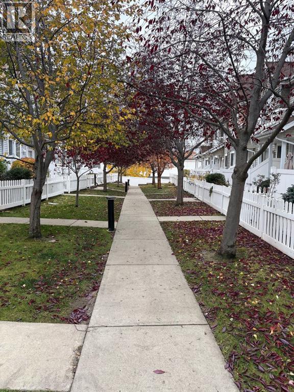 53 Tuscany Court NW - 19