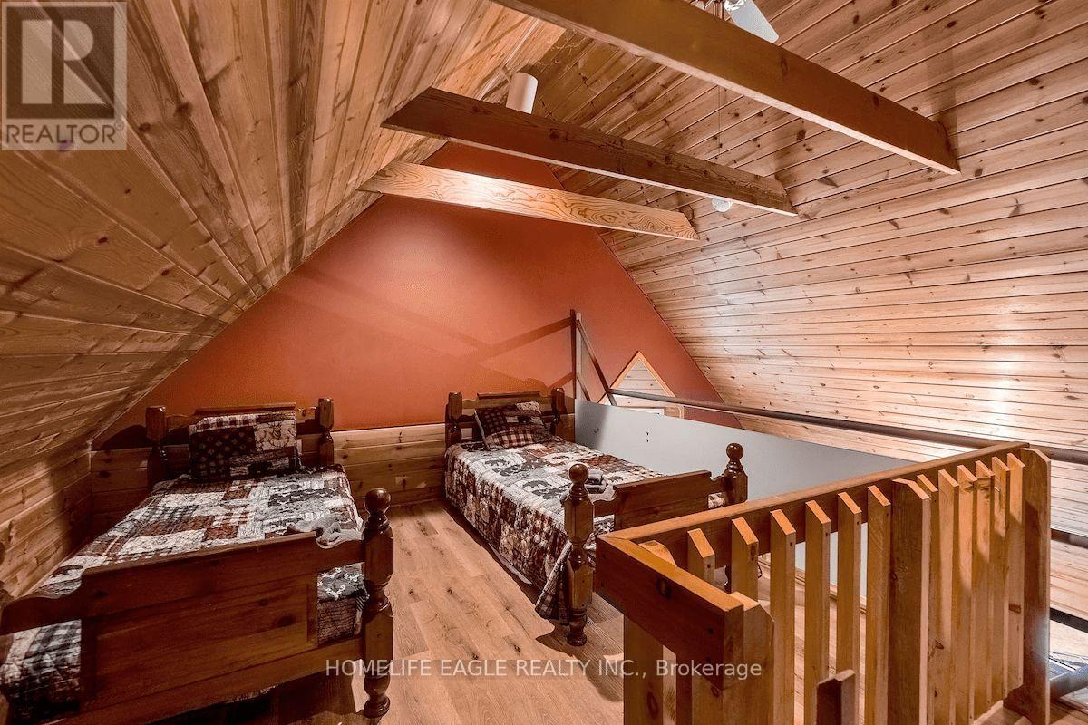 1092 South Clear Lake Road — photo 33