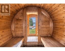 Family room - 1092 South Clear Lake Road, Bracebridge, ON P1L1X1 Photo 6